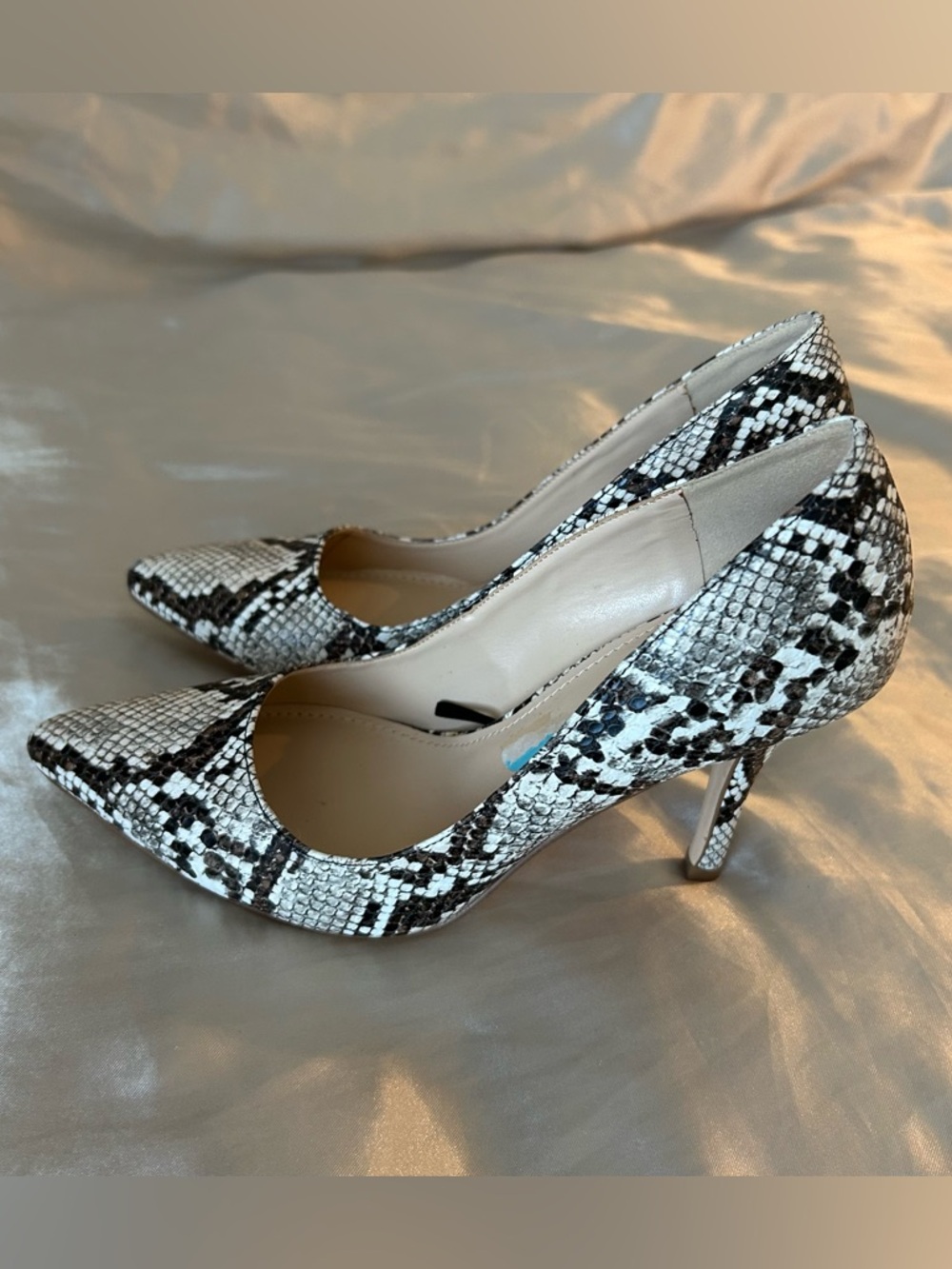 Nine West Black & White Snake-Print Pointed Toe Pumps